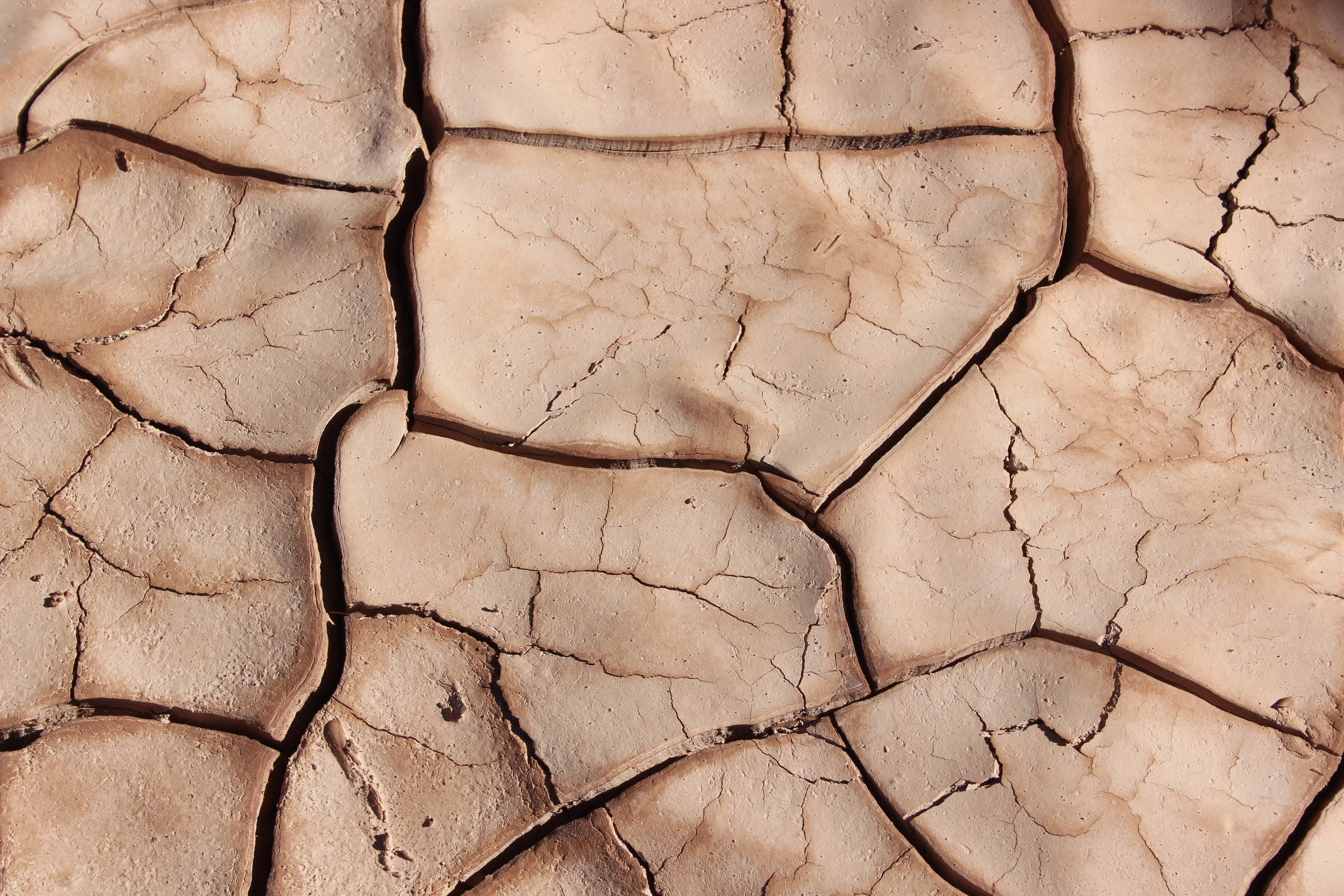 A dry desert used as a metaphor for the need of skincare for dry dehydrated skin.